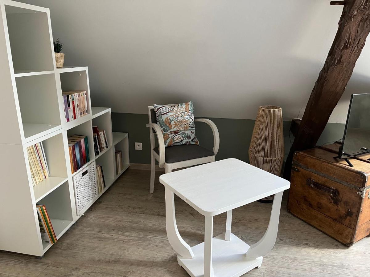 Metairie Du Villiers Panzió Saint-Branchs Kültér fotó
